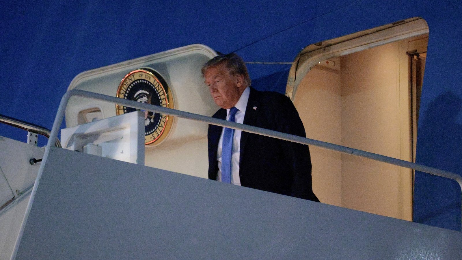 Trump Declines to Contact Minnesota Governor Following Shooting Incident